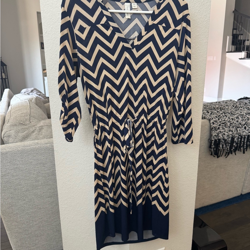 Chevron Patterned Dress - Navy and Cream
